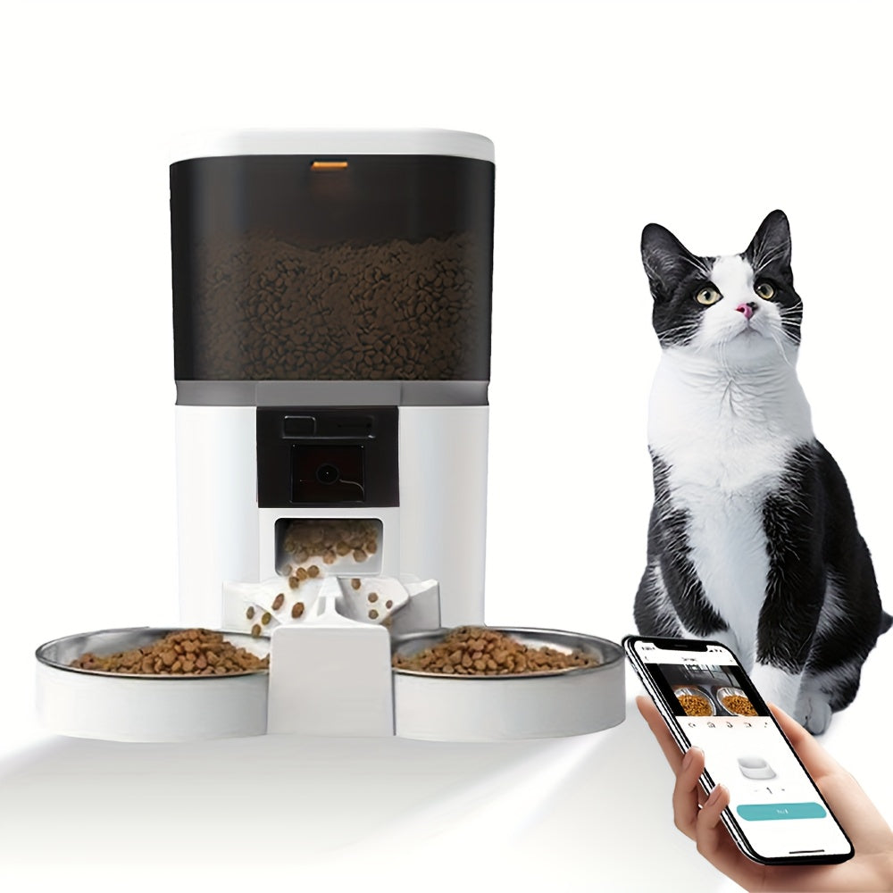 A 1.06gal High-Definition Pet Feeder Featuring Adjustable Cameras for Both High And Low Angles