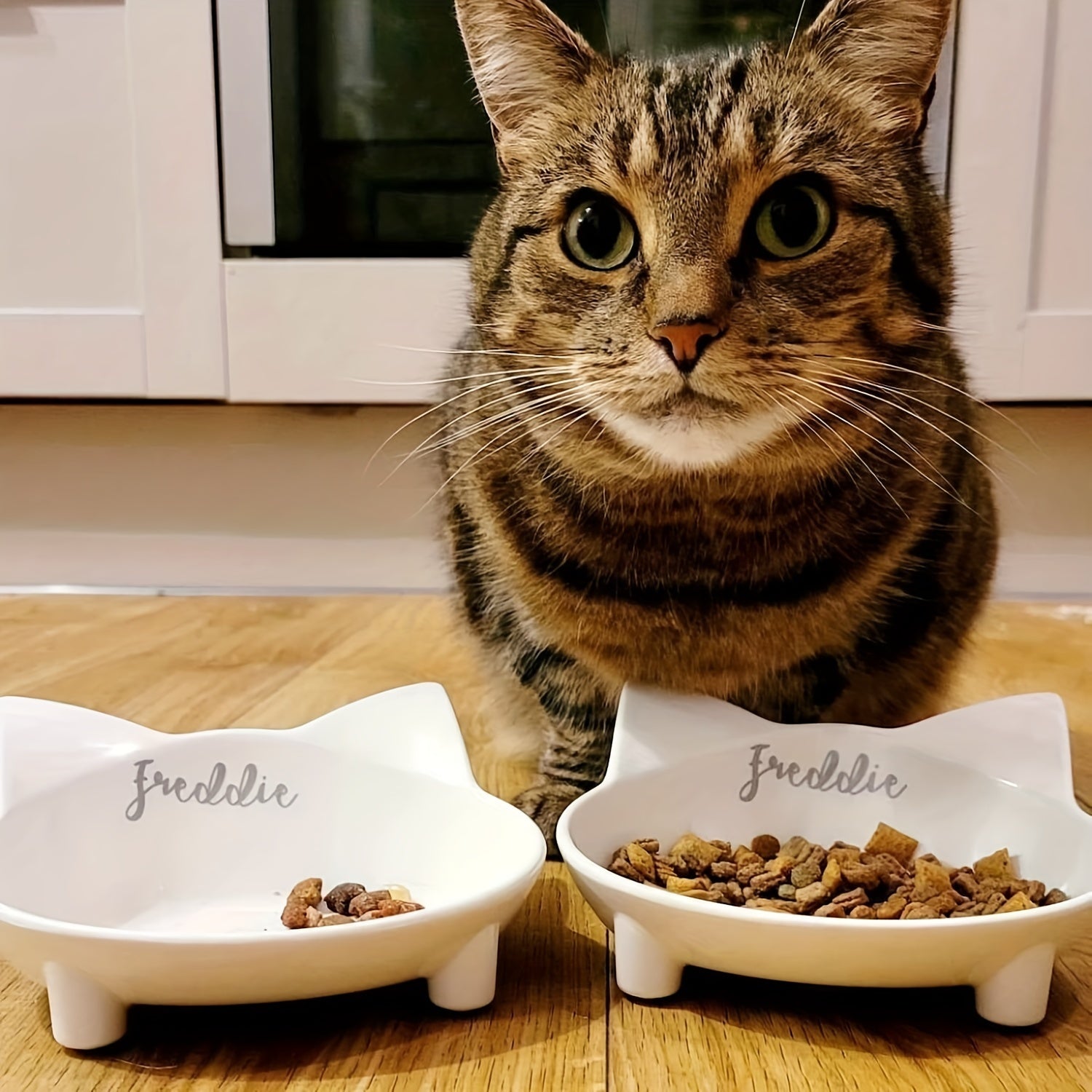 1- Personalized cat bowl, non-slip cat bowl, cute cat-shaped feeding bowl